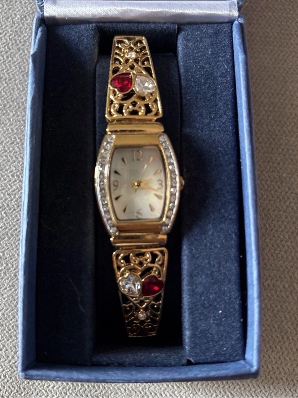 Bradford Exchange Two Hearts One Love Women's Watch Gold-Tone No battery
